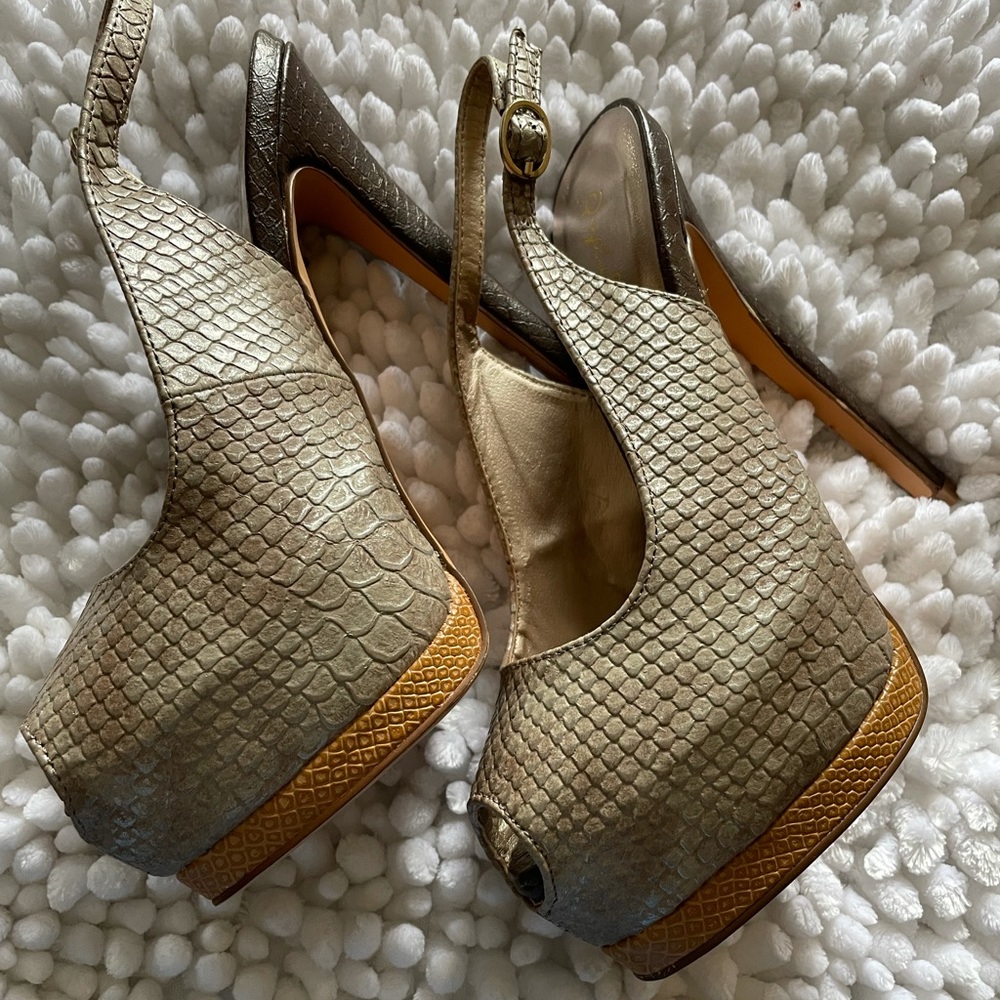 5.5 pewter open toe platform sling back high shoes